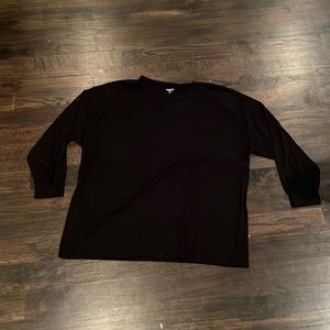 Black OLD NAVY athletic long sleeved shirt with slits up the side